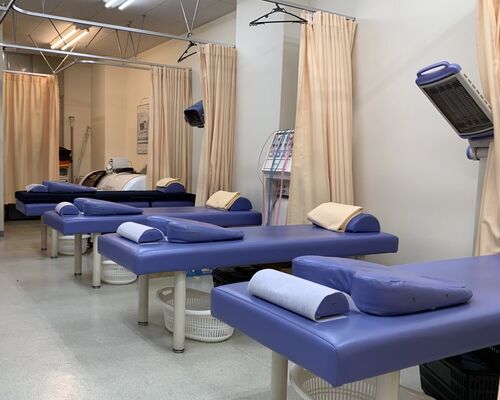 3F3586B2-3CF4-454E-9C50-75D1C2F53242